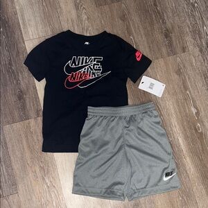 NEW Nike Black Tee and Gray Shorts Set
